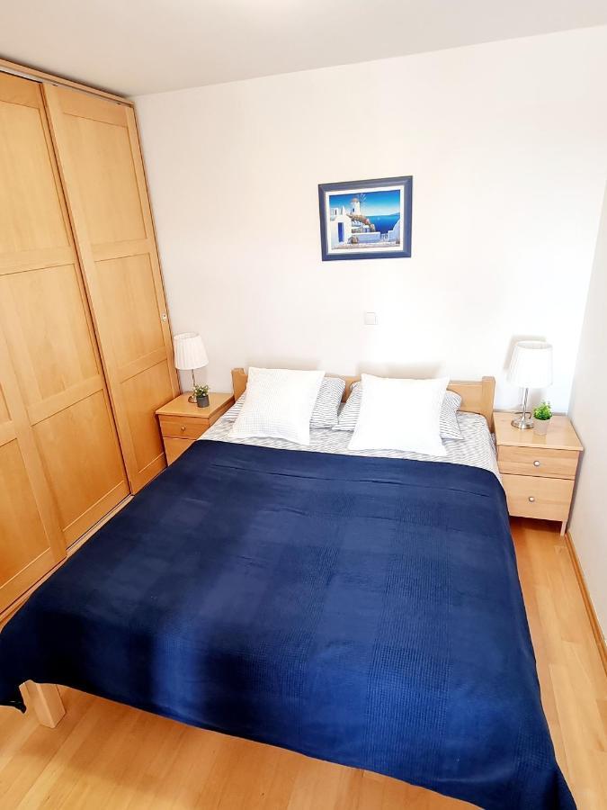 Sea View App Mirta Apartamento Umago Exterior foto