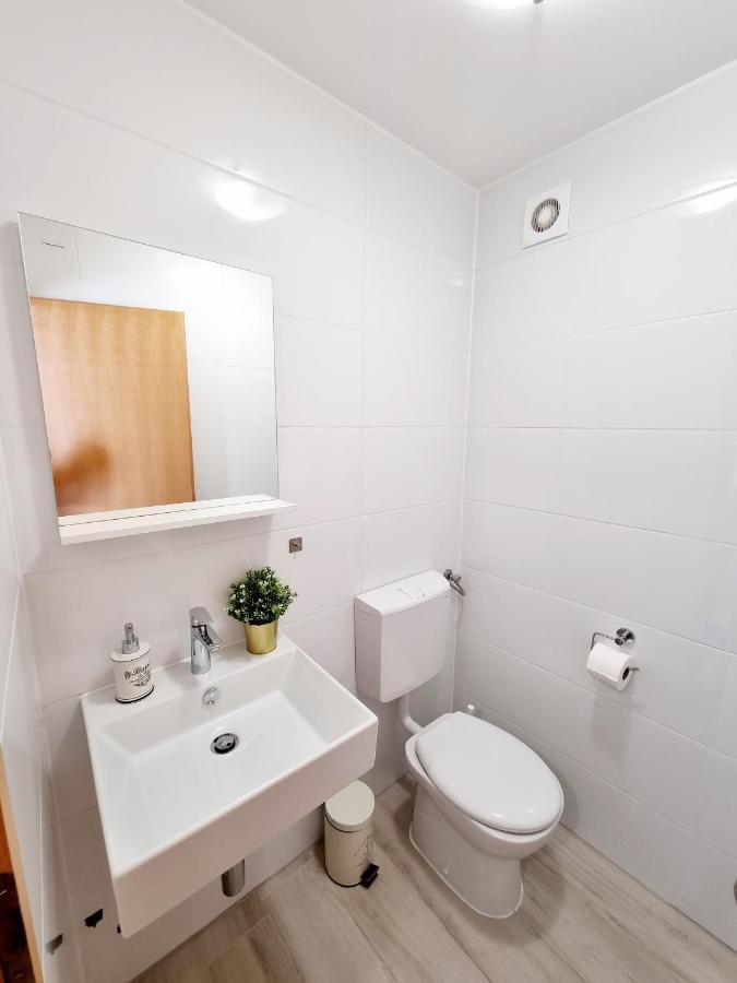 Sea View App Mirta Apartamento Umago Exterior foto